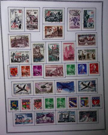 CFA Collection sur page, quasi complète en Poste +