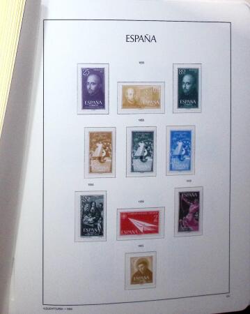 1944-1975 Mostly mint never hinged balanced stock of