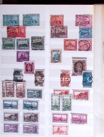 1920-55 Collection de neufs et oblitérés en 1 classeur