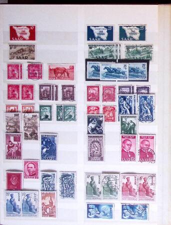 1920-55 Collection de neufs et oblitérés en 1 classeur