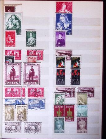 1920-55 Collection de neufs et oblitérés en 1 classeur