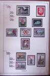 1939-1945 Collection sur les vignettes de la mobilisation dit "timbres pour soldats", superbement présentée en 4 albums avec une grande variété d'unités militaires, TTB