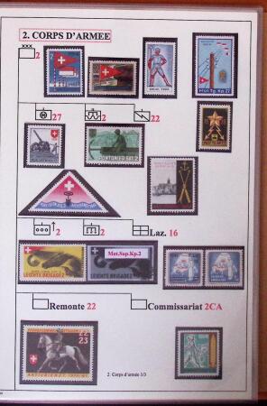 1939-1945 Collection sur les vignettes de la mobilisation dit "timbres pour soldats", superbement présentée en 4 albums avec une grande variété d'unités militaires, TTB