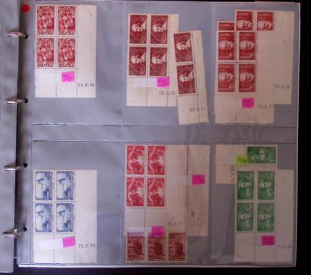 1900-59 Collections de blocs de 4 coins-datés ou