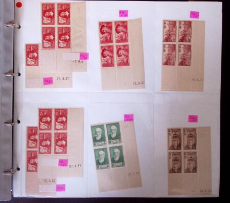 1900-59 Collections de blocs de 4 coins-datés ou