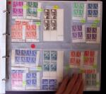 1900-59 Collections de blocs de 4 coins-datés ou