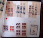 1900-59 Collections de blocs de 4 coins-datés ou