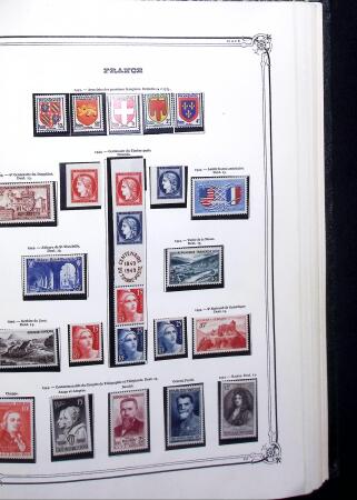 1876-1979 Collection de neufs en 2 albums Yvert, bien
