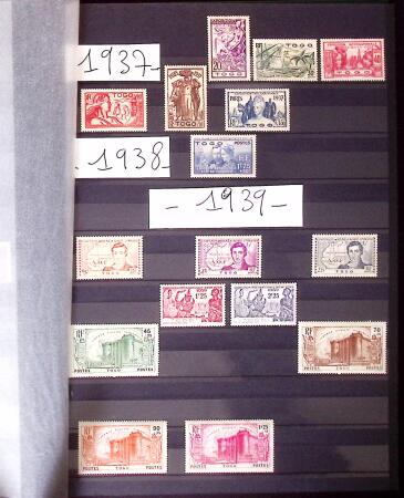 1934-2007 Collection de France en neuf en albums, bien