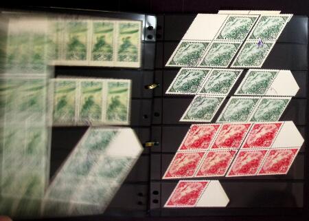 1927-36, Attractive mint and used selection on stockcards