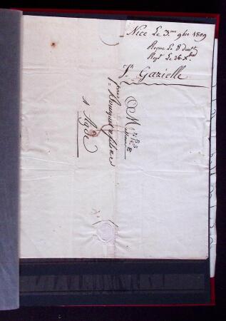 1661-1860 Lot de 127 lettres et documents, divers déboursés,