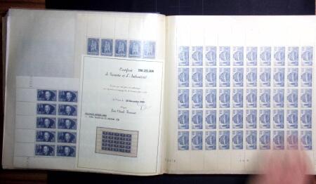 1907-39 Collection de 89 feuilles entières dont