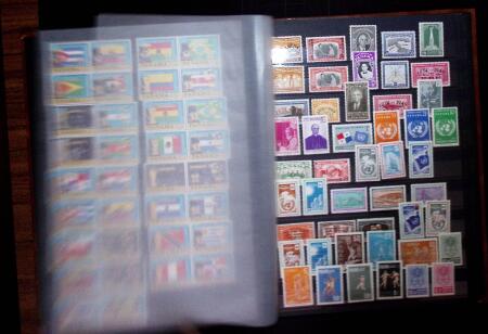 1858-1980 All-world collection in 15 stockbooks with