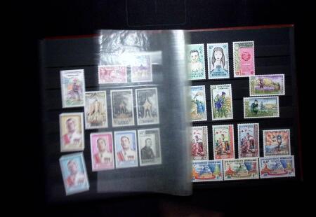 1858-1980 All-world collection in 15 stockbooks with