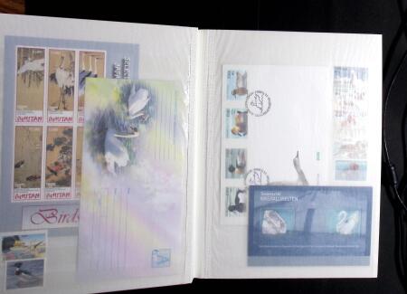 1989-1999 Mint nh collection of DUCKS in 2 stockbooks,