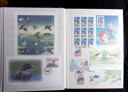 1989-1999 Mint nh collection of DUCKS in 2 stockbooks,