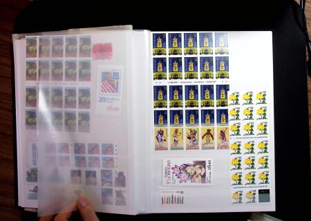 1851-2008 Mint & used collection in 4 stockbooks incl.