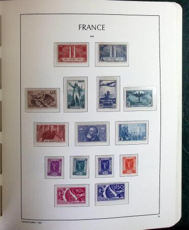 1900-1966 Collection de timbres neufs en 2 albums LEUCHTTURM