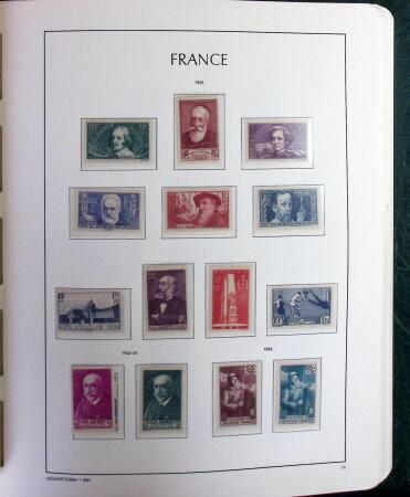 1900-1966 Collection de timbres neufs en 2 albums LEUCHTTURM
