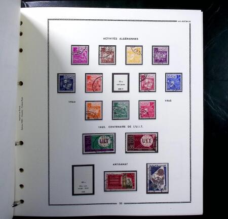 1924-2015 Collection de timbres d'Algérieen 4 albums,