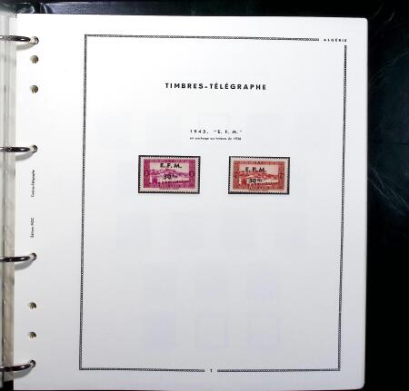 1924-2015 Collection de timbres d'Algérieen 4 albums,