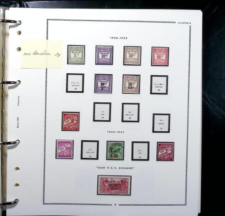 1924-2015 Collection de timbres d'Algérieen 4 albums,