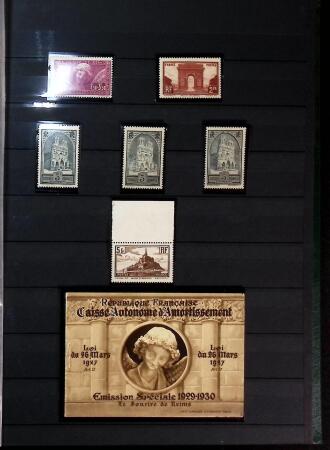 1938-98 Collection de timbres neufs de France en