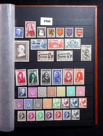 1930-2011 Collection incomplète de timbres neufs de