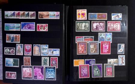 1912-2019 Collection de timbres neufs de SPM, surtout