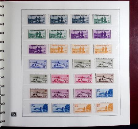 1880-2015 Collection de timbres neufs de SPM en 3 albums