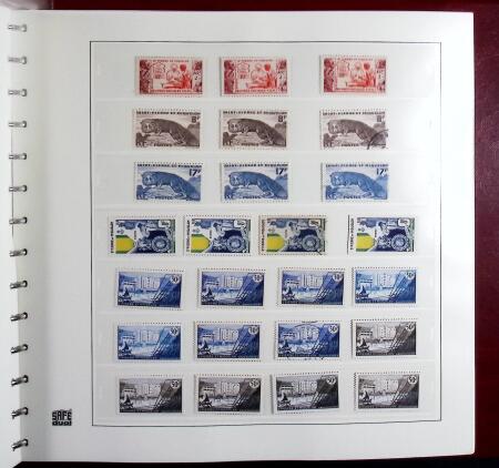 1880-2015 Collection de timbres neufs de SPM en 3 albums