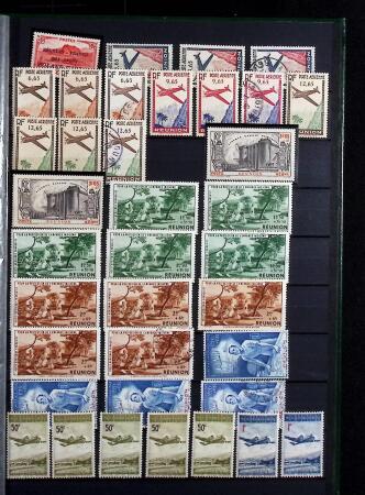 1885-1974 Collection de Réunion en 2 classeurs, menée