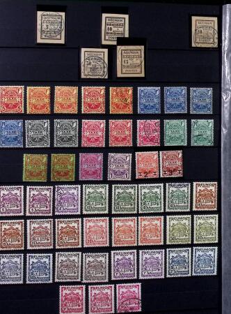 1885-1974 Collection de Réunion en 2 classeurs, menée