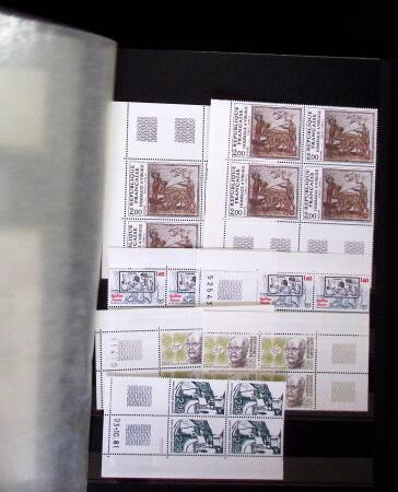 1981-2007 Collection de timbres neufs de France +doubles