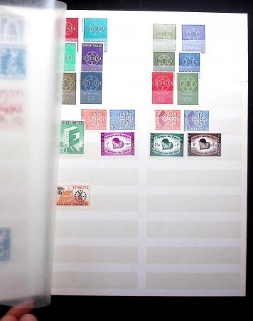 1852-1990, Mint and used collection in three stockbooks