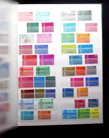 1852-1990, Mint and used collection in three stockbooks
