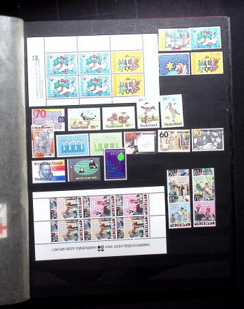 1852-1990, Mint and used collection in three stockbooks