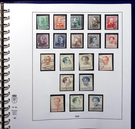 1852-1979, Used collection in two SAFE albums, very