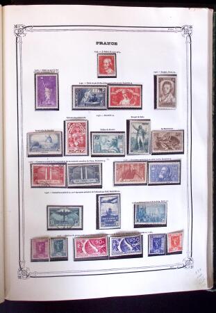 1849-1989, Collection principalement neuve en 6 albums,