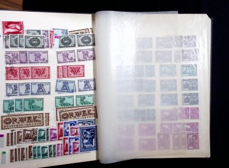 1849-1960, Mint & used selection and stock in 10 stockbooks,