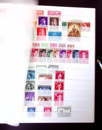 1849-2011, Extensive collection of Belgium in 12 DAVO