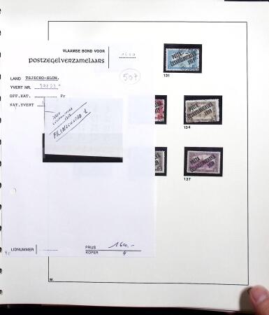 1919-23 OCCUPATIONS: Specialised collection in two