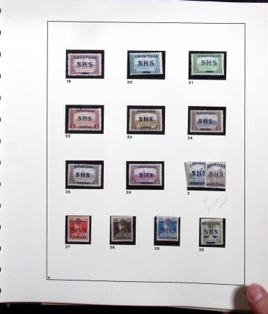 1919-23 OCCUPATIONS: Specialised collection in two