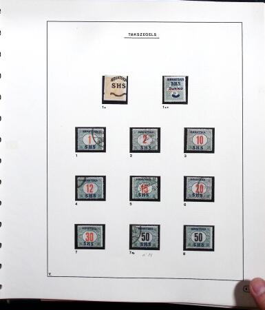 1919-23 OCCUPATIONS: Specialised collection in two