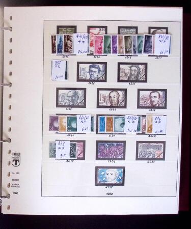 1865-2020, Never collection of Spain in three stockbooks