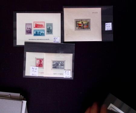 1865-2020, Never collection of Spain in three stockbooks