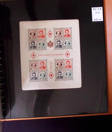 1920-2020, Virtually all never hinged, small all-world