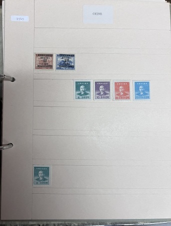 1860-1990, All-world estate in 33 large folders showing