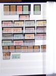1900-59 Collection de neufs et oblitérés en 4 classeurs,