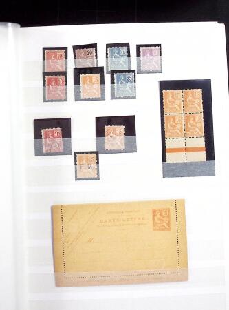 1900-59 Collection de neufs et oblitérés en 4 classeurs,
